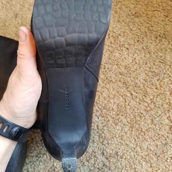 Rockport high heeled, leather boots, size 9 - Picture 4 of 6